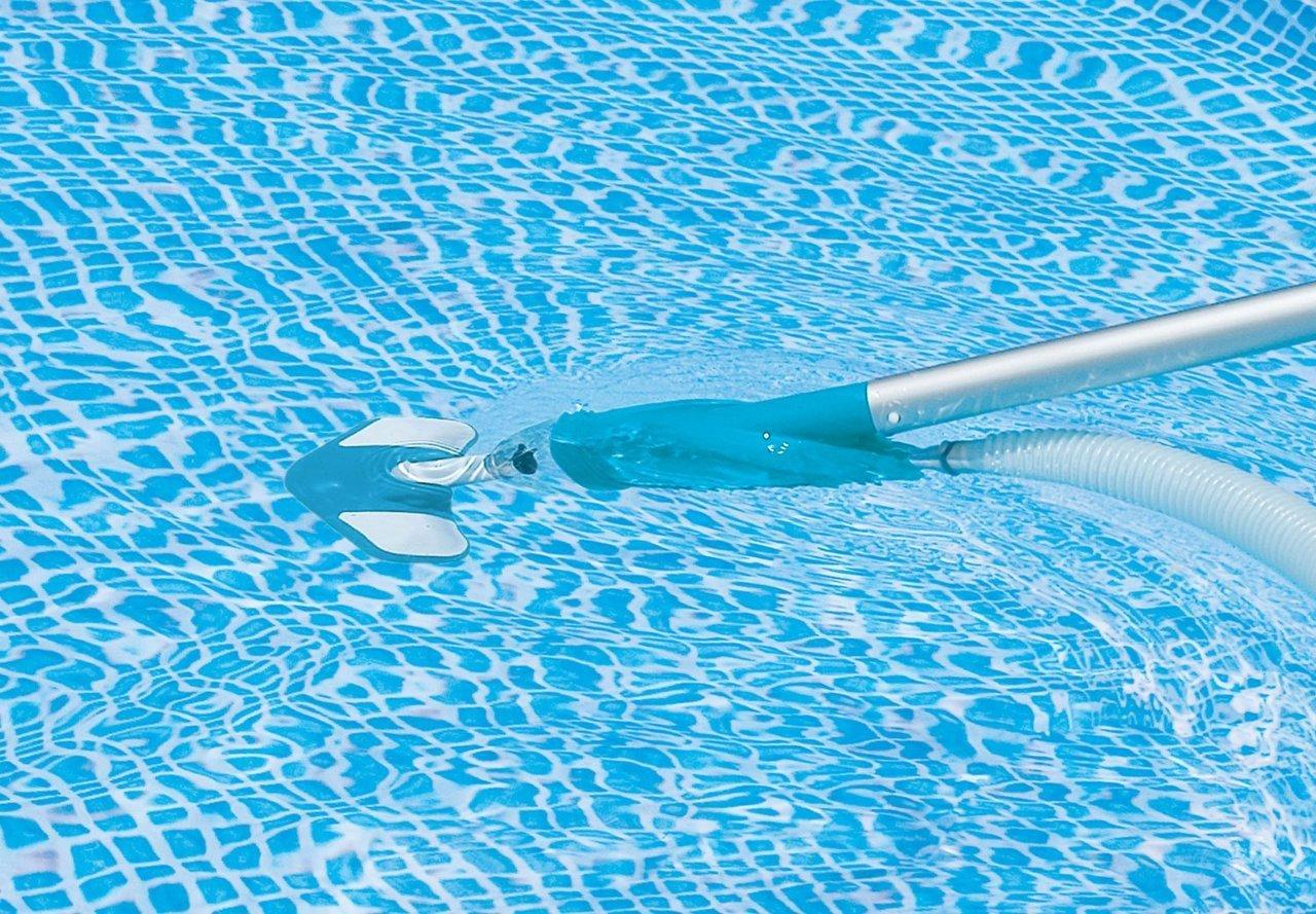 Intex - Deluxe Pool Maintenance Kit