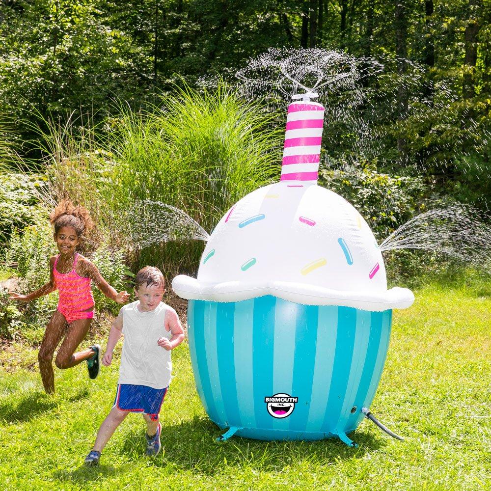 Big Mouth - Inflatable Cupcake Sprinkler