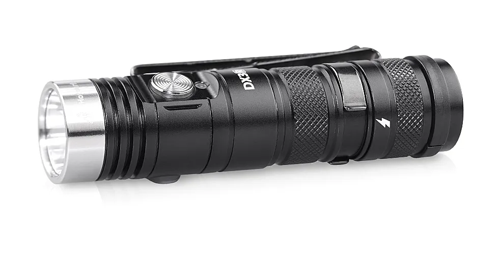 EAGTAC DX3B Clicky MKII SST70 LB LED Flashlight