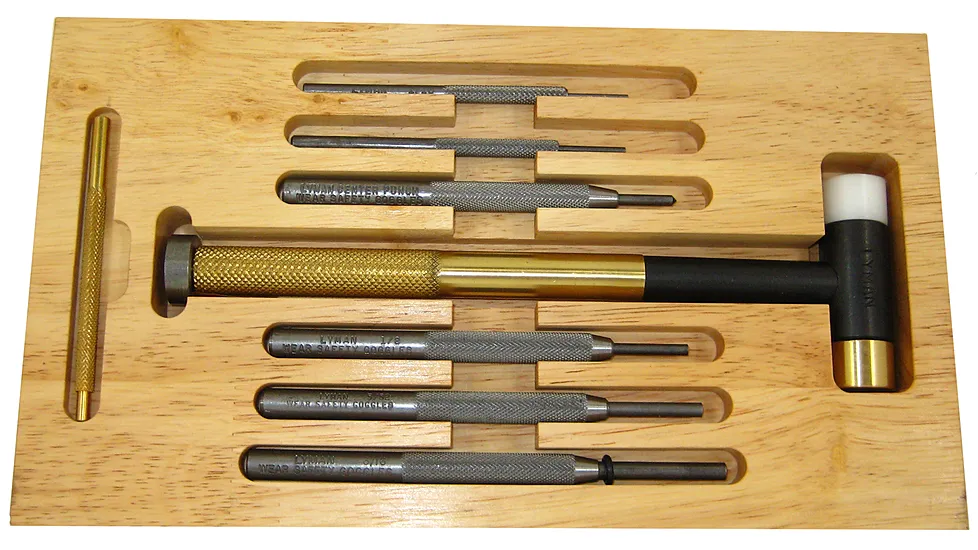 Lyman Deluxe Hammer & Punch Set 7031298
