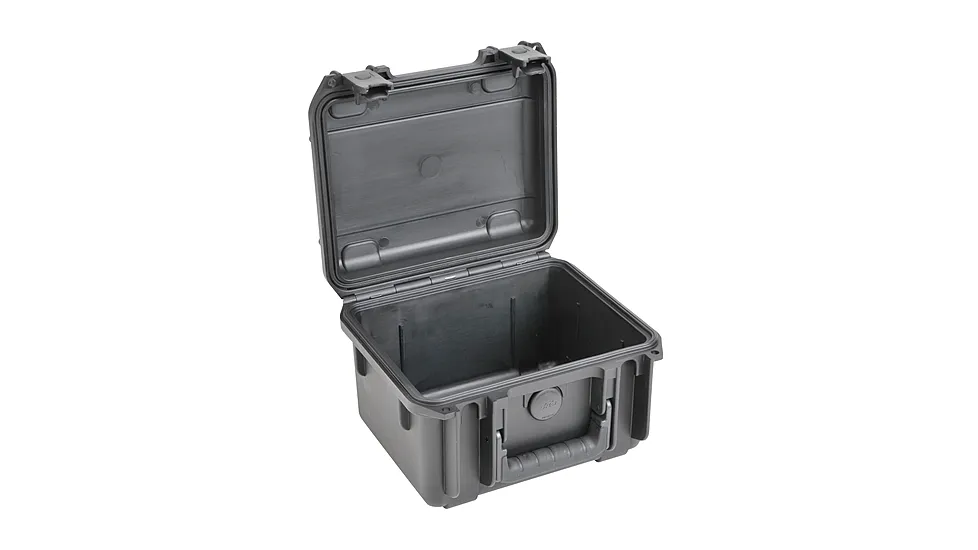 SKB Cases Seres Injecton Molded Ml-Standard Waterproof Case 9inx7inx6in W/Mn-Latch, Empty