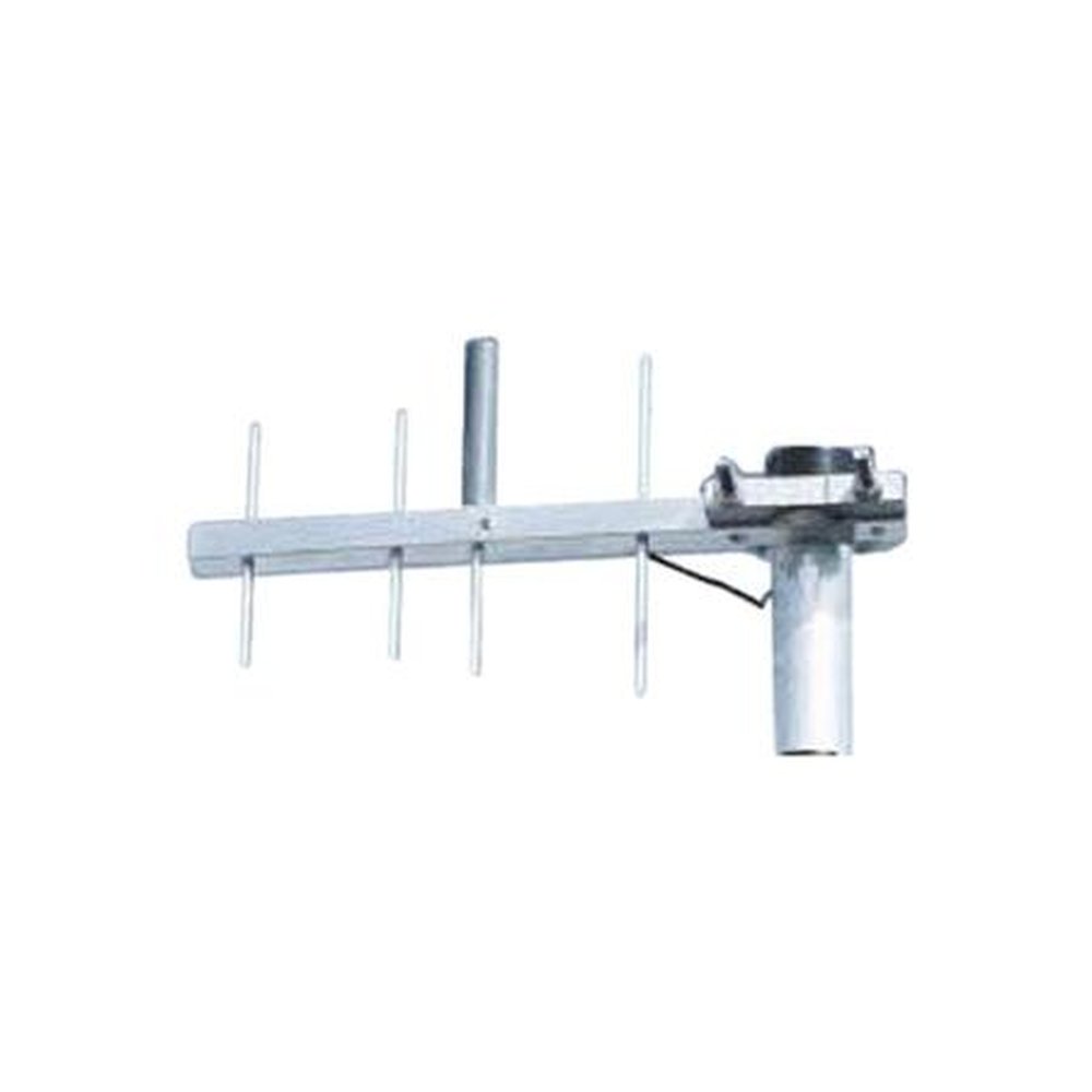 TE PC904N 895-980 Mhz 4 Element Yagi.6 Db Gain, 200 Watts.All Welded Con- Struction.Includes Jumper with N Female Termination and Mounting